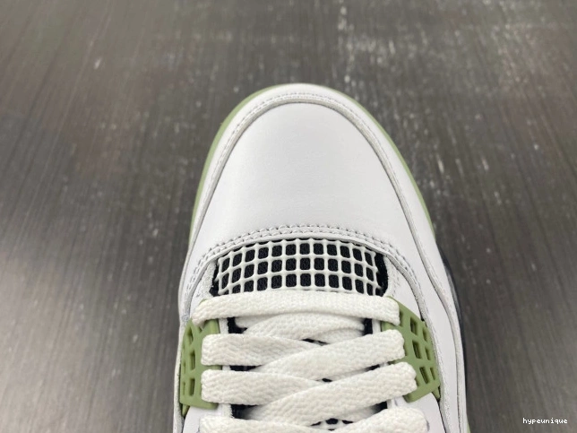 HYPE Jordan Seafoam AQ9129-103 Air 4 WMNS 0822